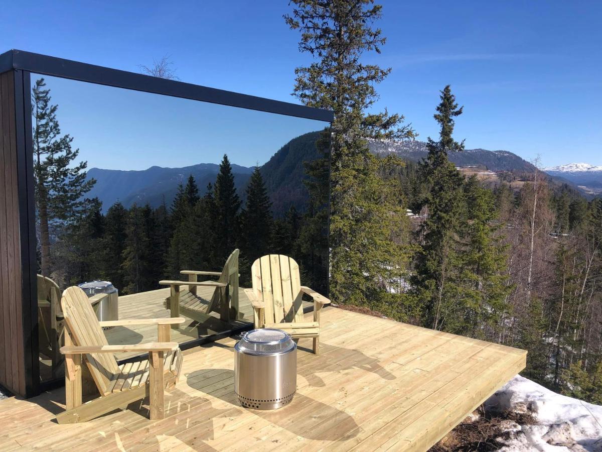 Vidsyn Midjas Campsite Vistad
