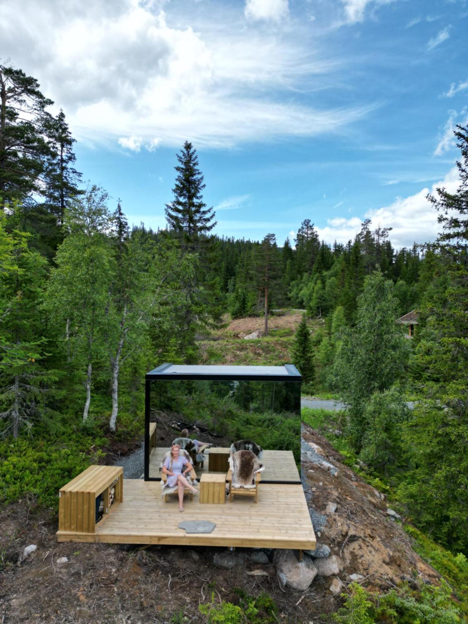 Vidsyn Midjas Campsite Vistad
